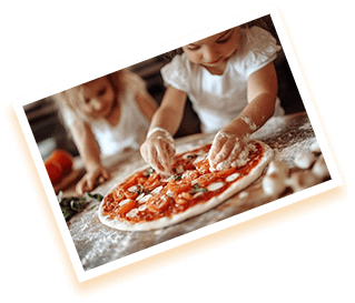 Lớp học trải nghiệm làm pizza - Trẻ em học cách làm pizza vui nhộn và sáng tạo tại TIM Corp.